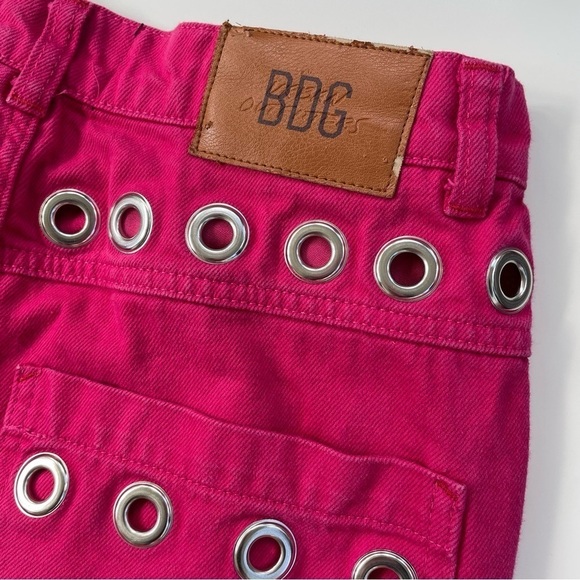 Urban Outfitters BDG Maxo Grommet Cargo Jean in Pink Denim Y2K Size 28 - Picture 7 of 12